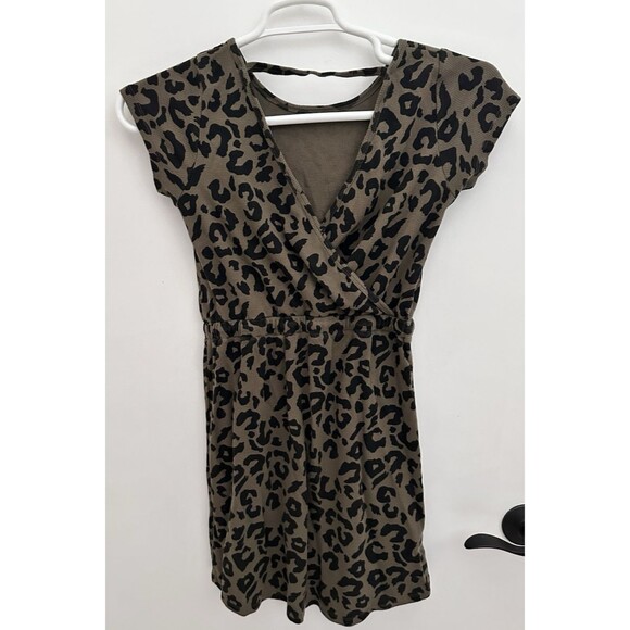 Treasure & Bond Girls Large 10 / 12 Dress Khaki Green Leopard Print Short Sleeve - Picture 6 of 11